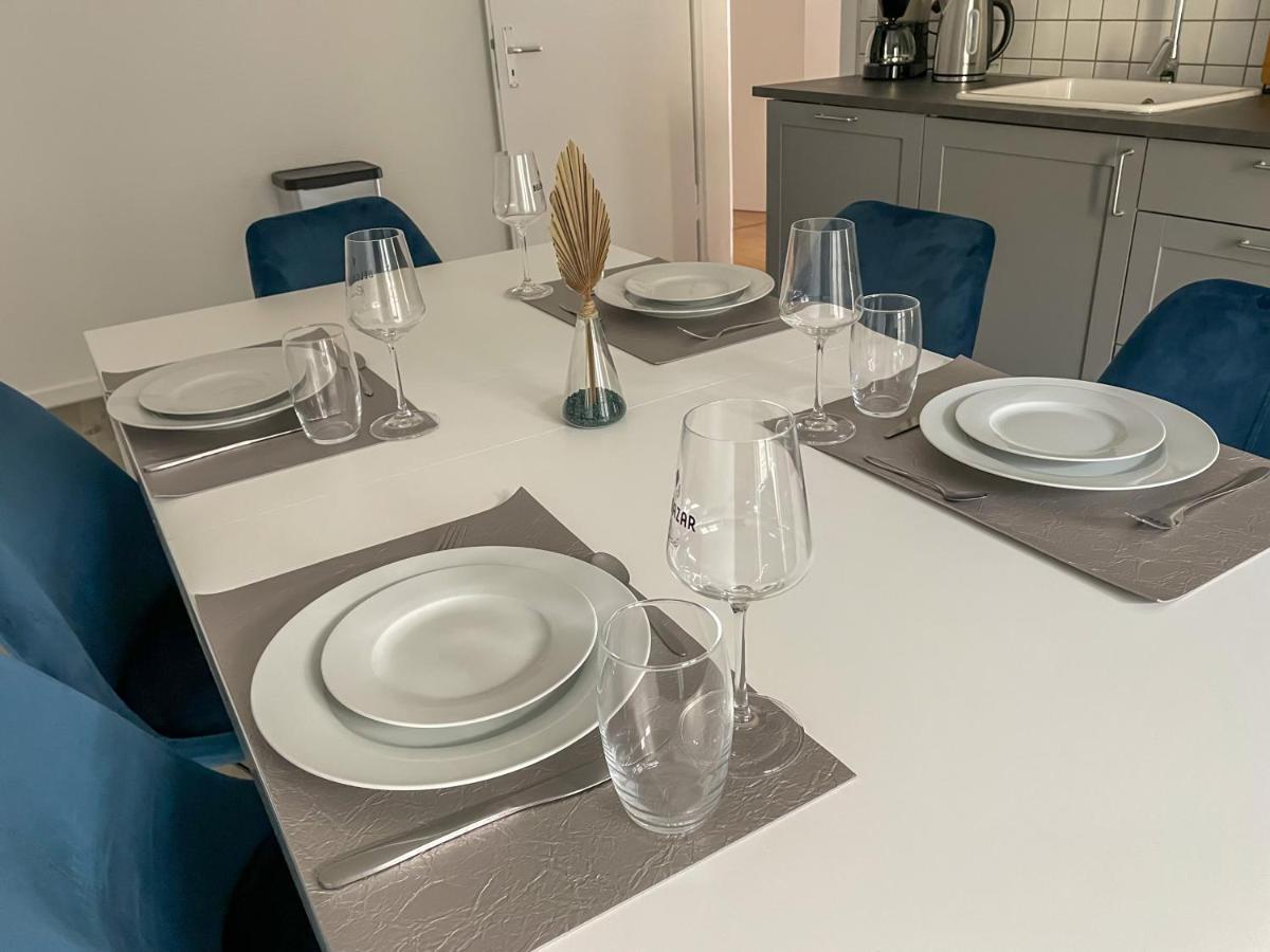 Urbansuites - Stylish Apartments I Koblenz Center I Kitchen I Up To 115M2 Kültér fotó